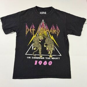 Black 'On Through the Night 1980' Graphic Tee
